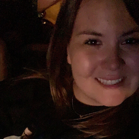 Meet your Posher, Kaley - Picture 1 of 1